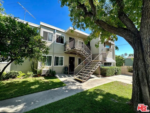 7131 Coldwater Canyon Ave  #2, North Hollywood, CA 91605
