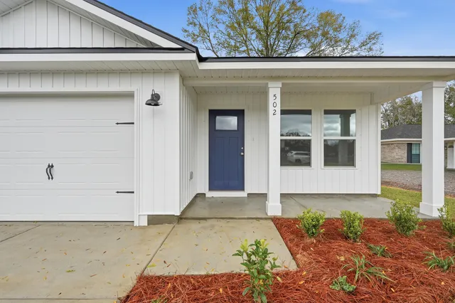 2917 Shoffner Ave, Crestview, FL 32539
