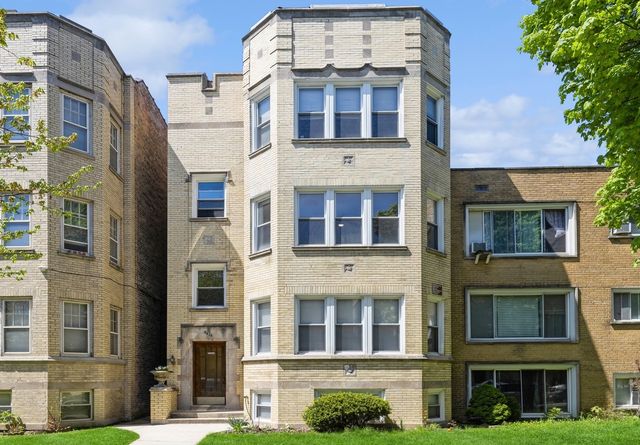 5638 N  Christiana Ave #2, Chicago, IL 60659