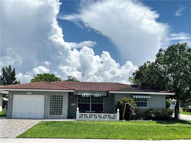6717 NW 61st St, Fort Lauderdale, FL 33321
