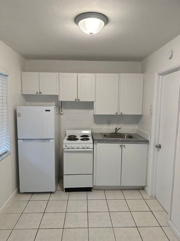 140-240 NW 40th St   #222, Fort Lauderdale, FL 33309