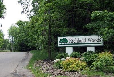 7637 Richland Woods Ct, Richland, MI 49083