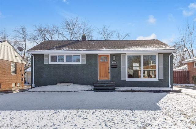 15800 Steinway Blvd, Maple Heights, OH 44137
