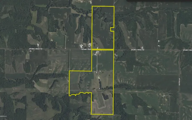651 Spunky Ridge Rd, Meredosia, IL 62665