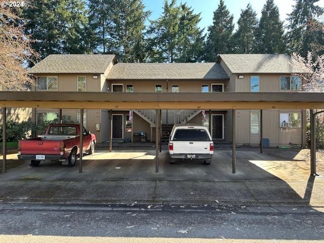 5495 A St #81-84, Springfield, OR 97478
