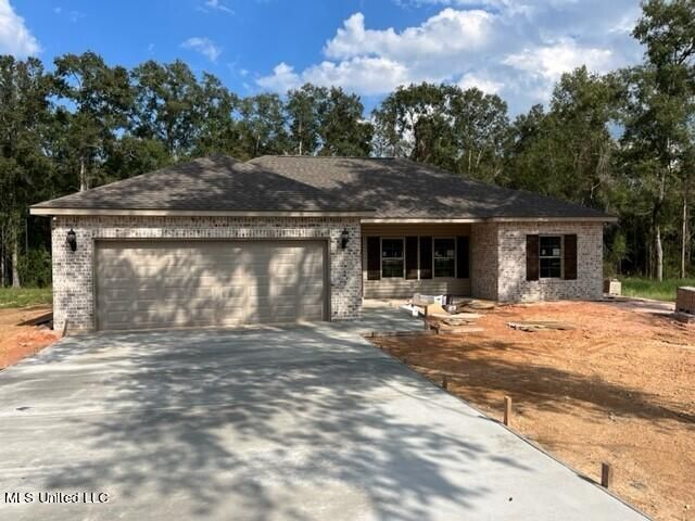 25 Ansley Ln, Carriere, MS 39426