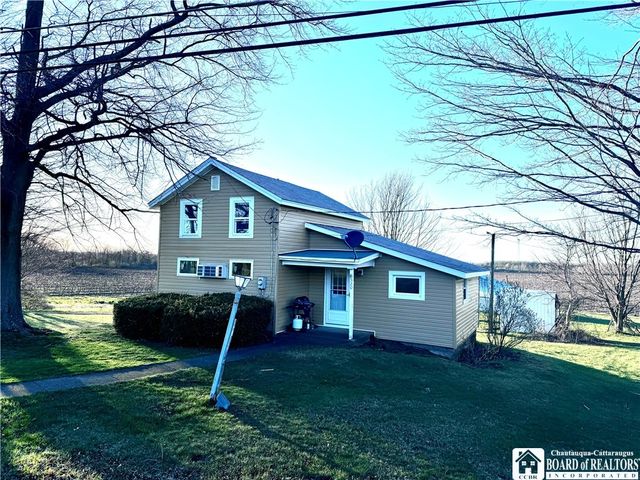 8520 W  Route 20, Westfield, NY 14787