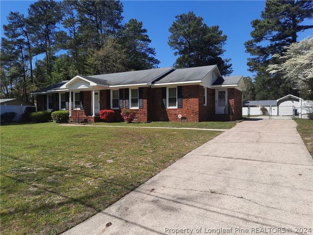 1505 Maggie St, Fayetteville, NC 28303