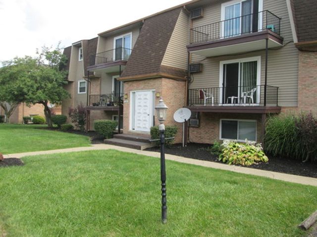 7145 Locust Ave  #8, Youngstown, OH 44512