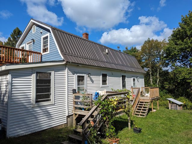 367 Kendall Corner Road, Belfast, ME 04915