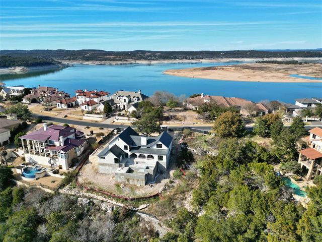 24 Water Front Ave, Austin, TX 78734