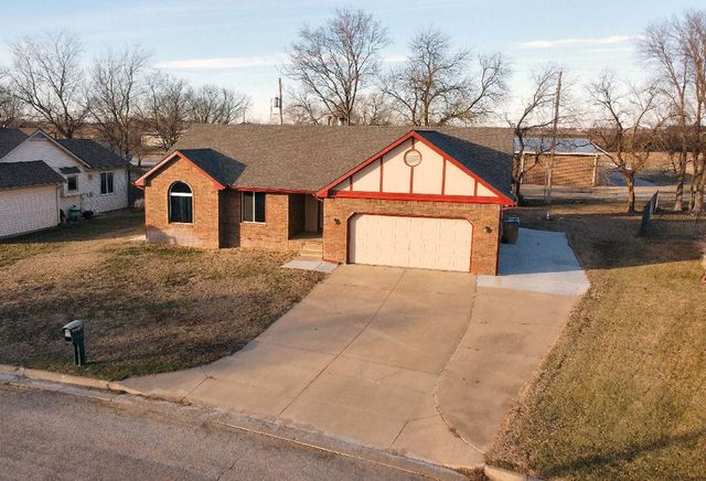 632 E  Rolling Hills Ct, Clearwater, KS 67026