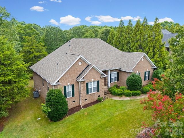 8809 Nellie Ln, Waxhaw, NC 28173