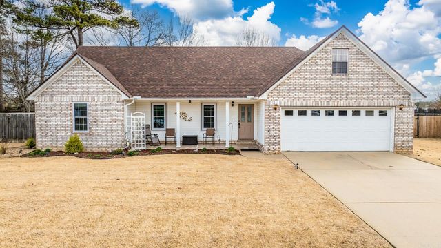 909 Scooty Dr, Beebe, AR 72012