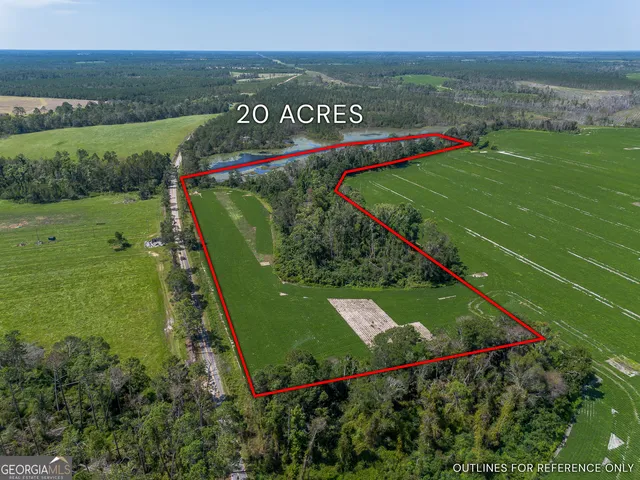 4 Rhonda Coleman Rd, Hazlehurst, GA 31539