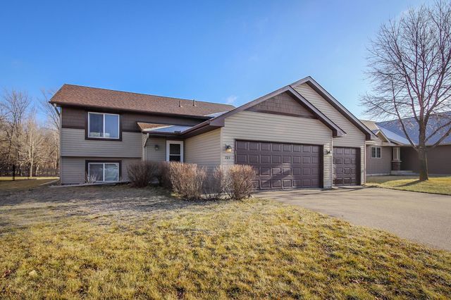 723 Black Forest Rd, New Germany, MN 55367