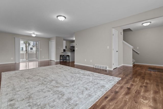 W6157 Aerotech Dr, Appleton, WI 54914