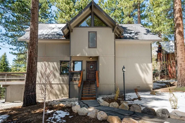 949 Dana Ct #8, Incline Village, NV 89451