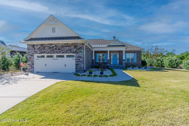 3235 Oceanic Bay Drive, Southport, NC 28461