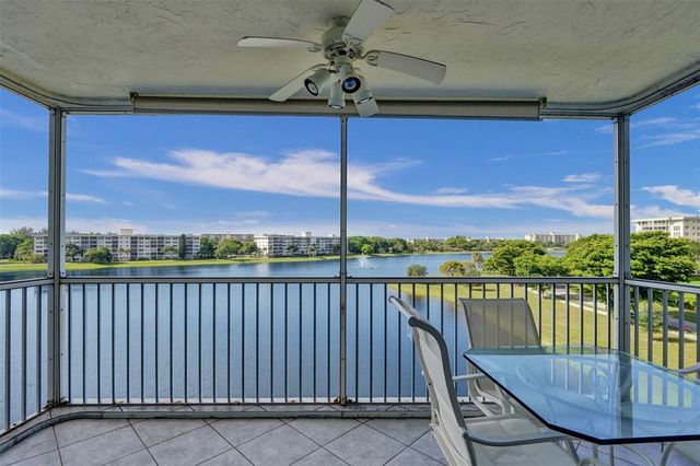 2900 N Course Dr #602, Pompano Beach, FL 33069