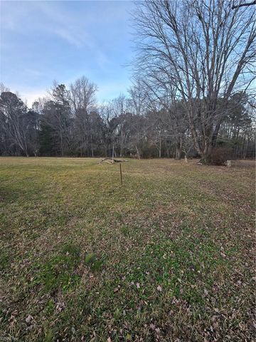 171 Crafford Rd, Newport News, VA 23603