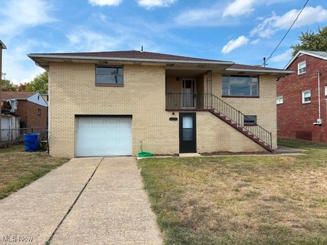 124 California Ave, Weirton, WV 26062