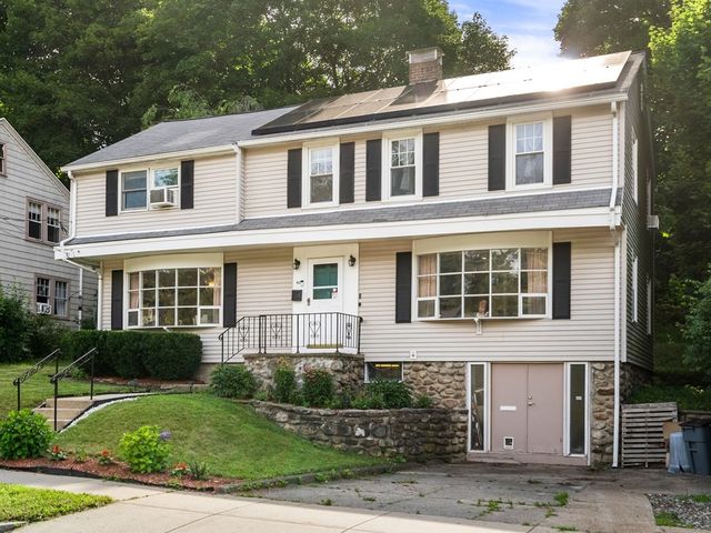 40 Dellwood Rd, Worcester, MA 01602