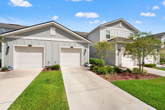 9049 Gifford Dr, Jacksonville, FL 32220