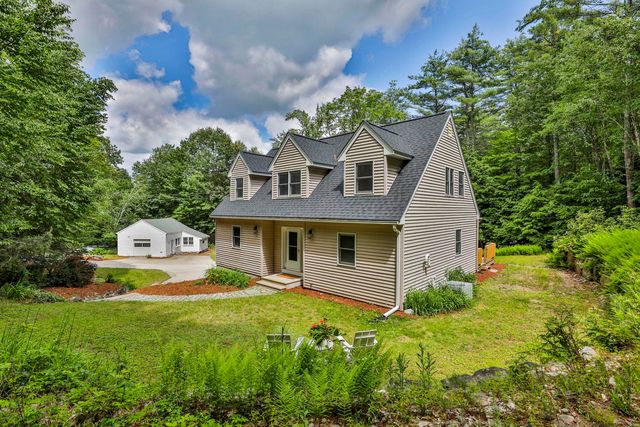 8 Cleveland Hill Road, Brookline, NH 03033