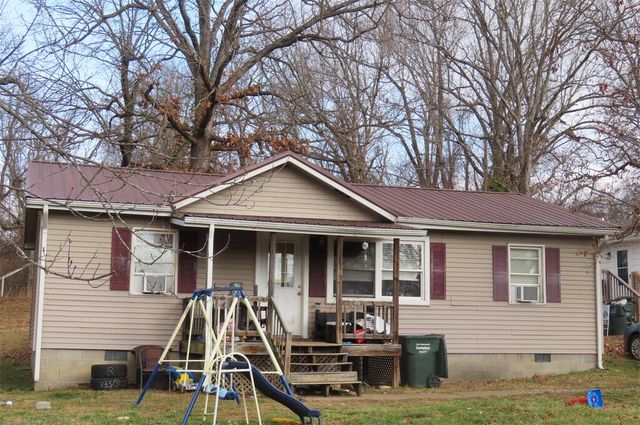 311 Dulin St, Madisonville, KY 42431