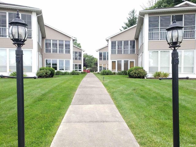 510 S  Harkless Dr #4, Syracuse, IN 46567