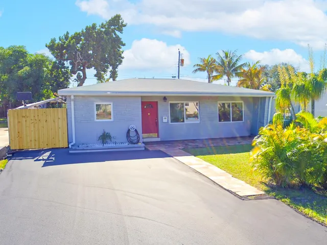 6214 Flagler Street, Hollywood, FL 33023