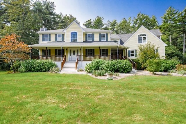 11 Olde Sheepfield Rd, Marion, MA 02738