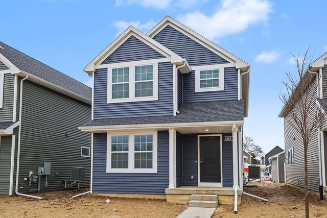 6135 Tigris Ave, Lansing, MI 48911