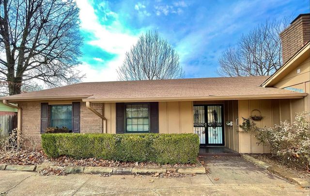 5620 S  Boston Pl, Tulsa, OK 74105