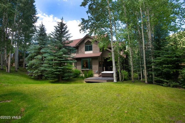 2042A Meadowbrook Dr, Vail, CO 81657