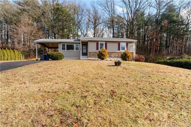 32 Cornell Dr, Enfield, CT 06082