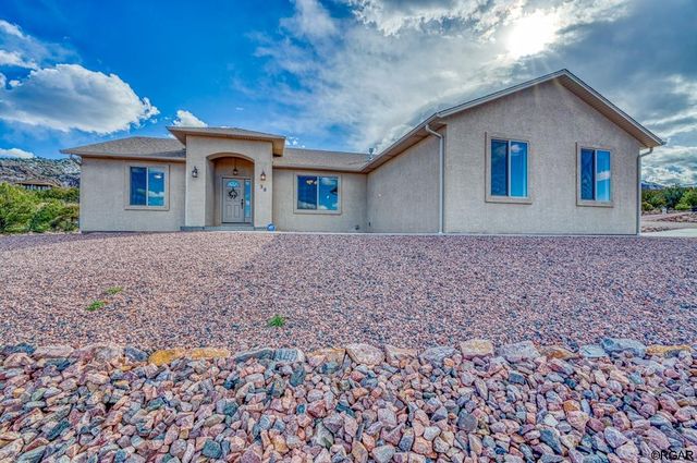 38 Pike View Dr, Canon City, CO 81212