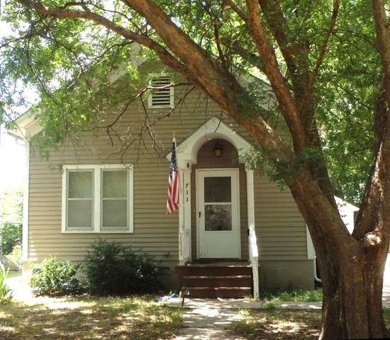 711 State St, Emporia, KS 66801