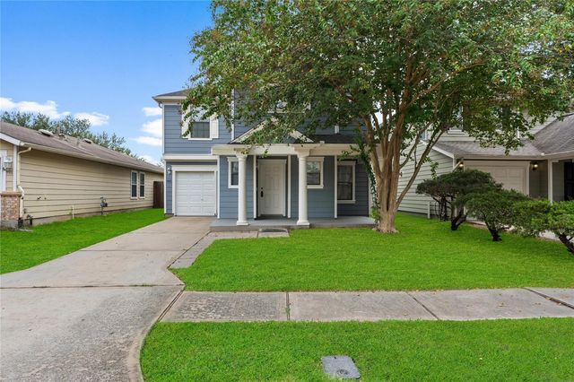 9915 Victoria Grove Ln, Houston, TX 77075