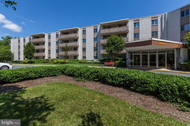 7501 Democracy Blvd #B112, Bethesda, MD 20817