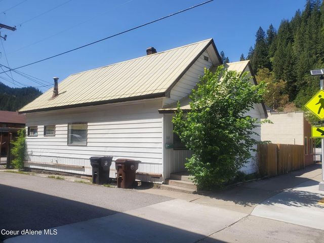 208 5th St, Wallace, ID 83873