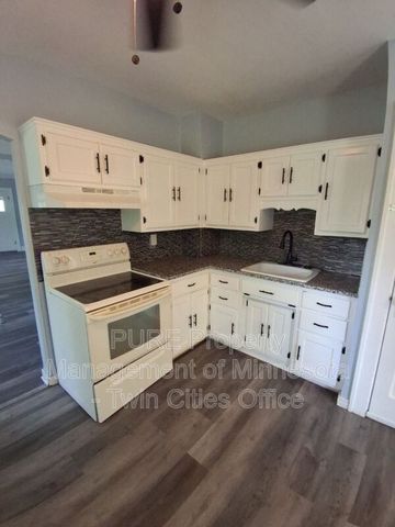 7217 63rd Ave N, Brooklyn Park, MN 55428