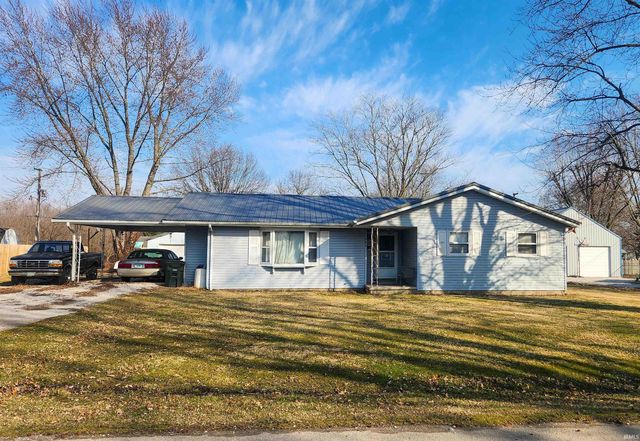 289 10th St NW, Linton, IN 47441