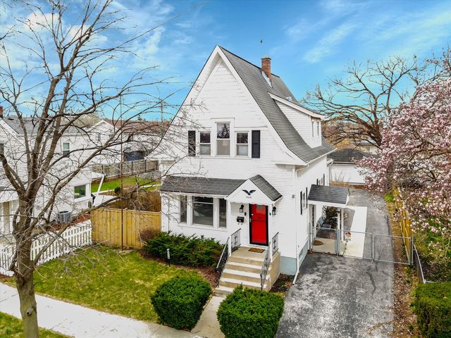 4038 Grove Ave, Brookfield, IL 60513
