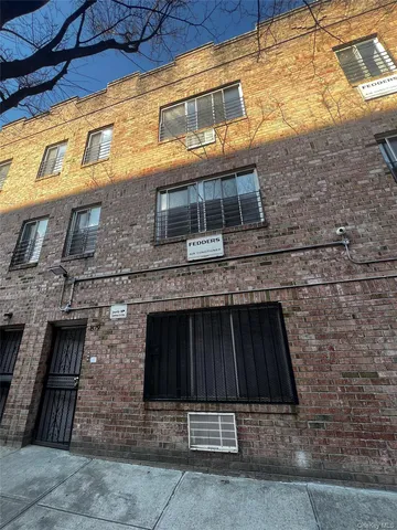 879 E 178th Street, Bronx, NY 10460