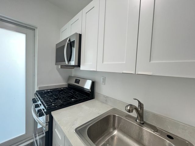 7291 Gary Ave #9, Miami Beach, FL 33141