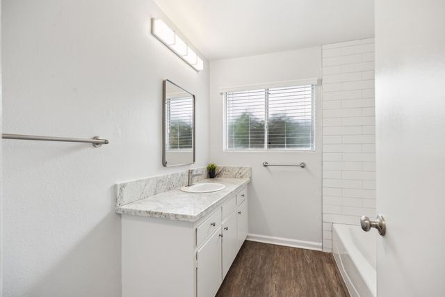 1060 N  Bradford Ave #1050-1, Placentia, CA 92870