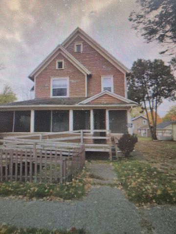 113 W  Walnut St, Albion, MI 49224
