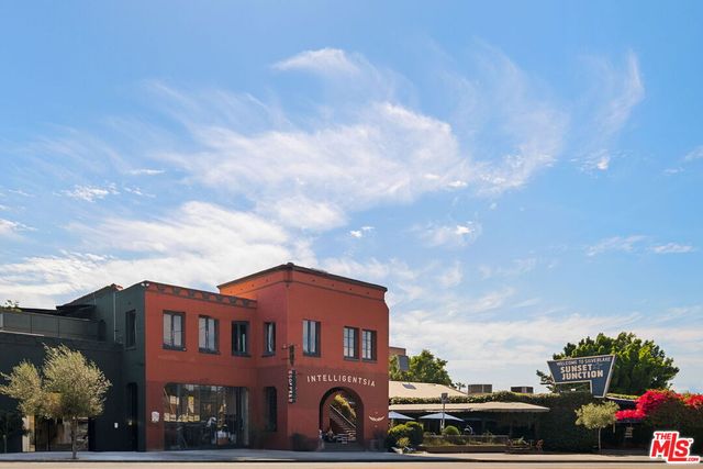 3924 W  Sunset Blvd, Los Angeles, CA 90029